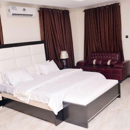 City Nest Hotel Ogombo المظهر الخارجي الصورة